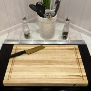 Top view of maple edge grain cutting board — 22x16 premium maple board with routed juice groove